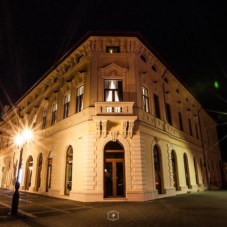 Grand Central Карей Экстерьер фото